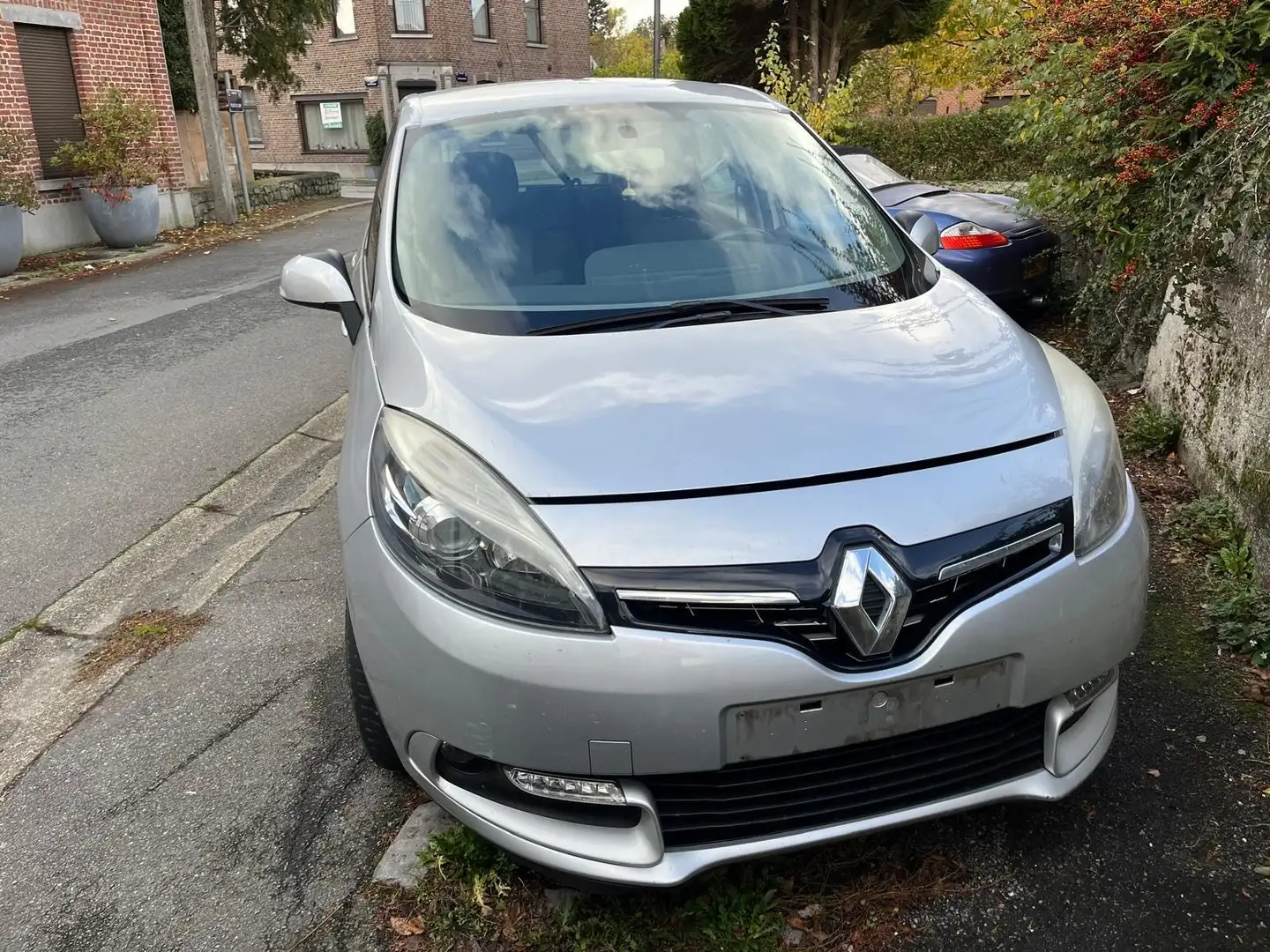 Renault Grand Scenic Grand Scénic 2.0 dCi Intens 7pl. Argent - 1