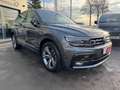 Volkswagen Tiguan Highline BMT 4Motion R-Line *1.HAND/PANO* Gris - thumbnail 4