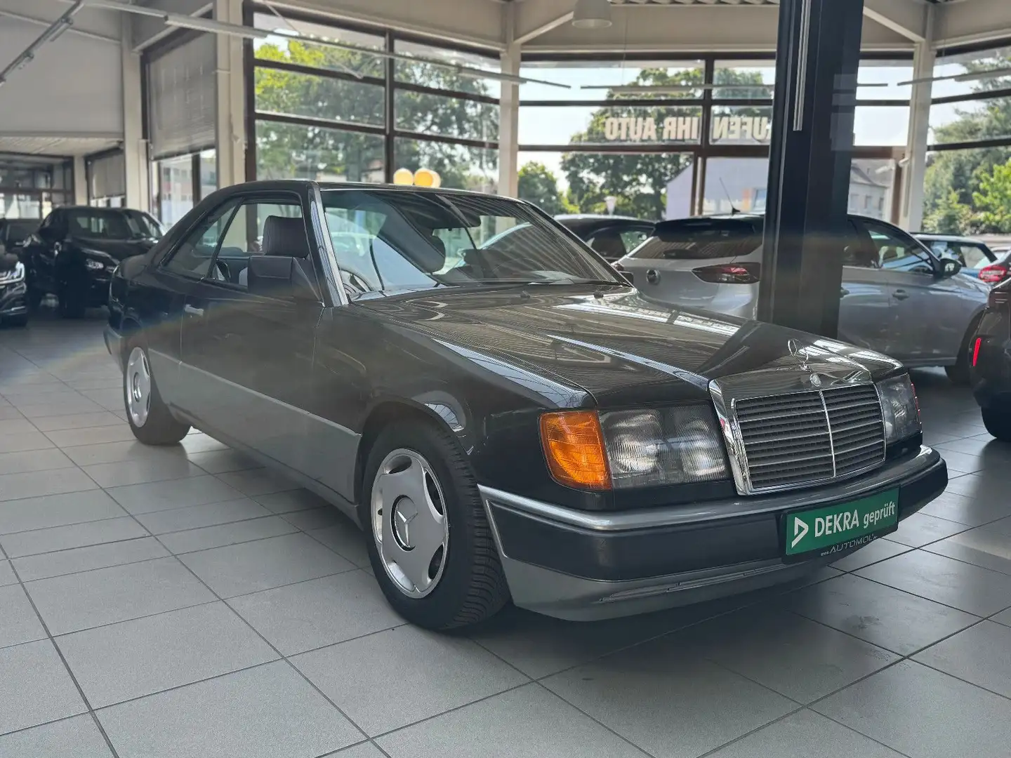 Mercedes-Benz 230 CE W124 Coupe *Automatik*Klima*Schiebedach* Grey - 2