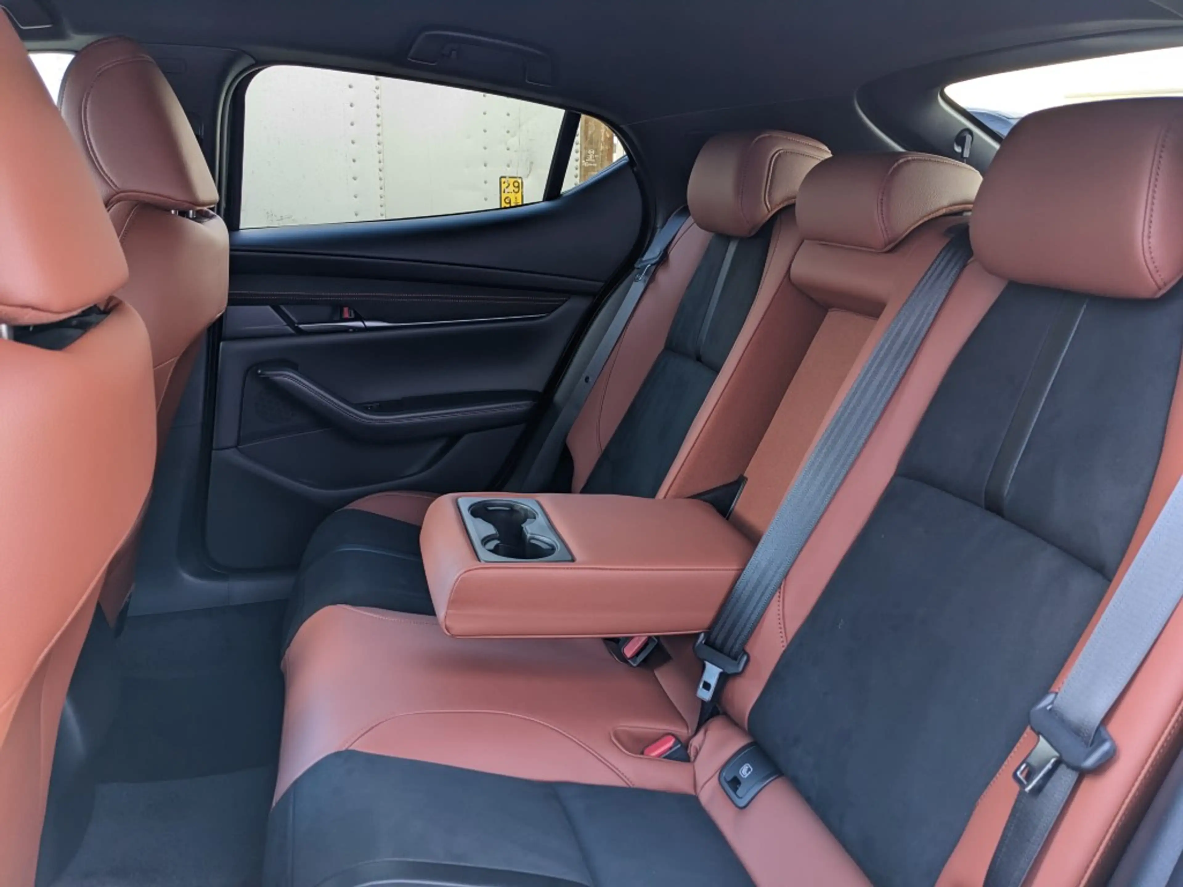 Mazda 3 5-Türer 2.5l (140PS) Nagisa Teilleder Bose Navi 20 — photo 9
