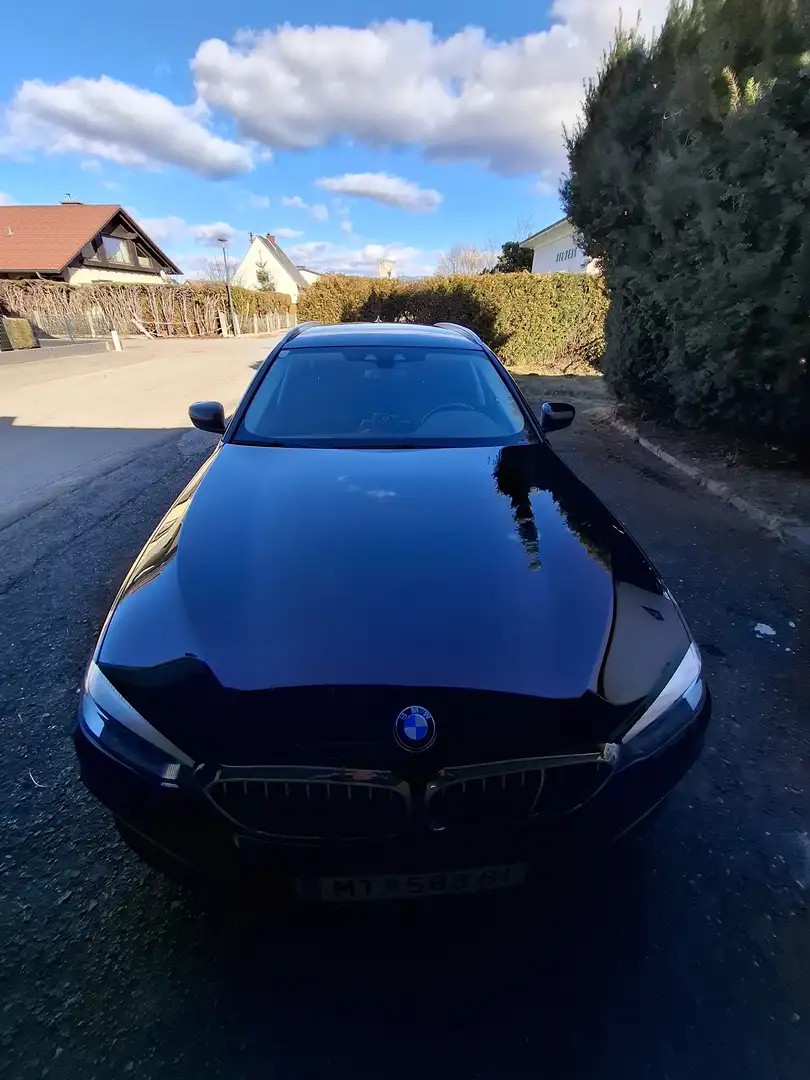 BMW 530 530d xDrive Touring Aut. Schwarz - 2