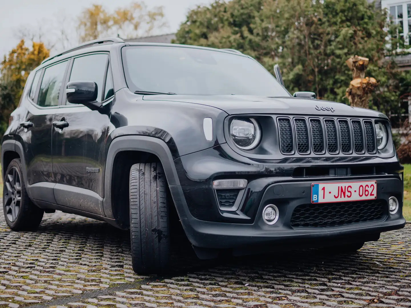 Jeep Renegade Renegade 1.3 T-GDI Limited Zwart - 1