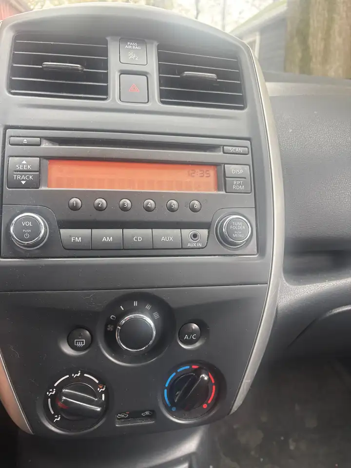 Nissan Note снимка Nissan Note