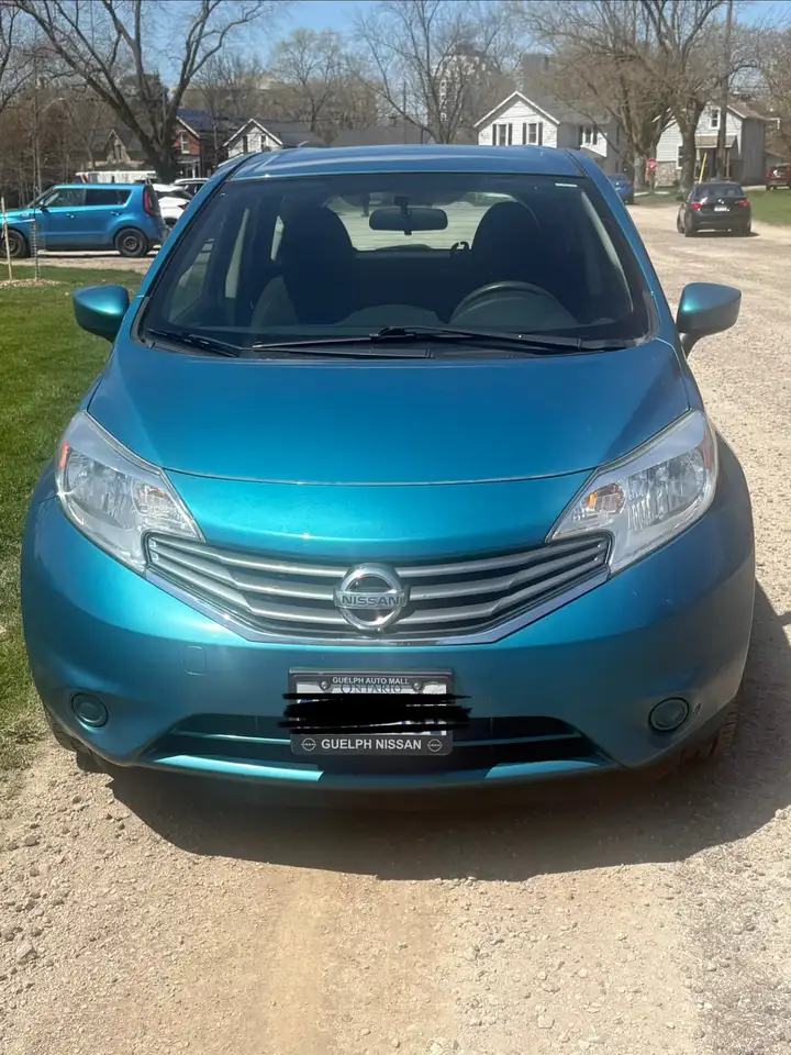 Nissan Note снимка Nissan Note