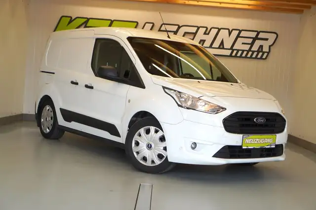 Ford Transit Connect view 3