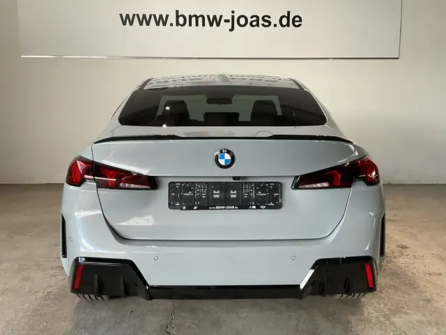 BMW 2 Series view 14