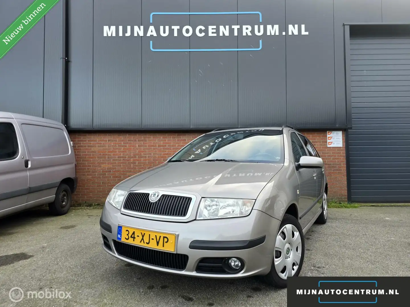 Skoda Fabia Combi 1.4-16V Spirit+ / NAP / APK / AIRCO Beige - 1