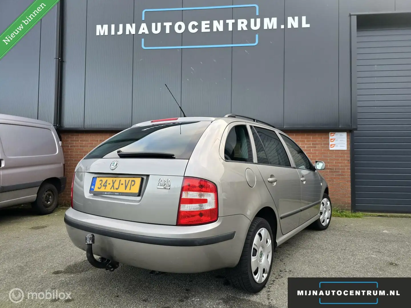 Skoda Fabia Combi 1.4-16V Spirit+ / NAP / APK / AIRCO Beige - 2