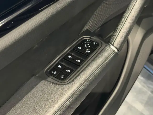 Porsche Cayenne Coupe E-Hybrid PHEV**ERST BESITZ** Ansicht 12