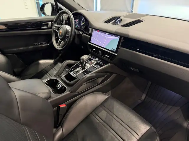 Porsche Cayenne Coupe E-Hybrid PHEV**ERST BESITZ** Ansicht 32