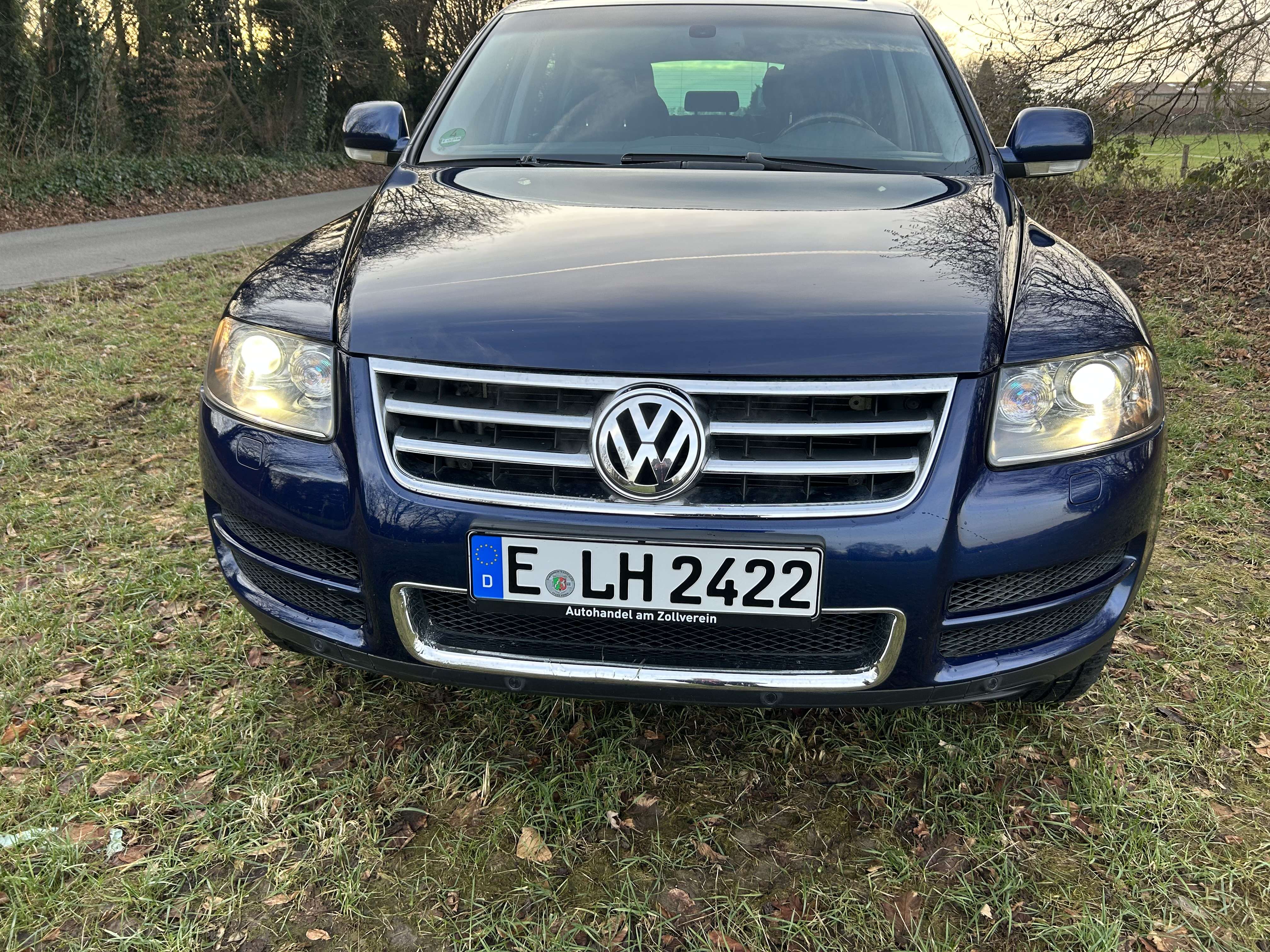 Second hand Volkswagen Touareg 5.0