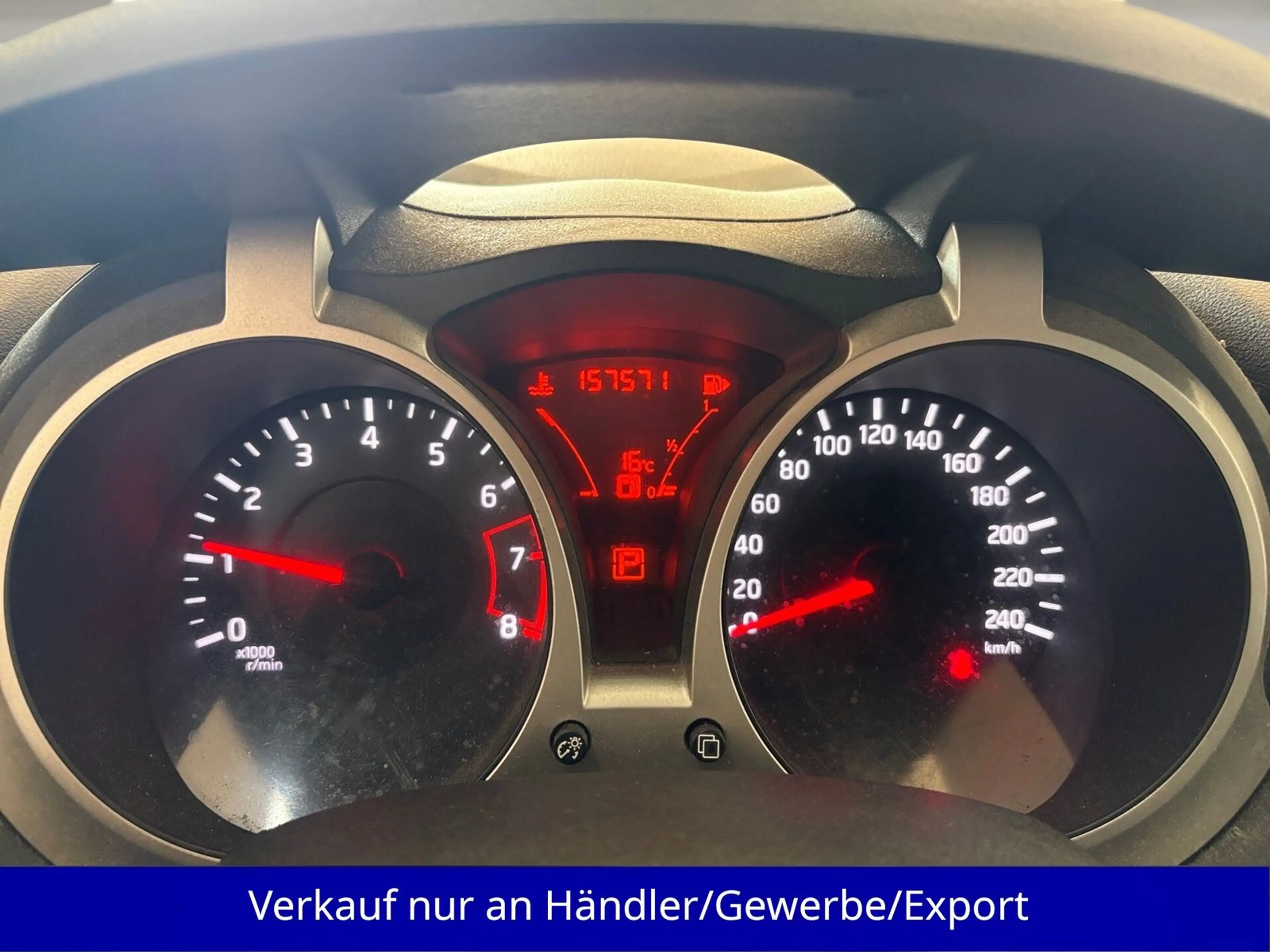 Nissan Juke 1.6i Automatik AAC SHZ Navigation — photo 10