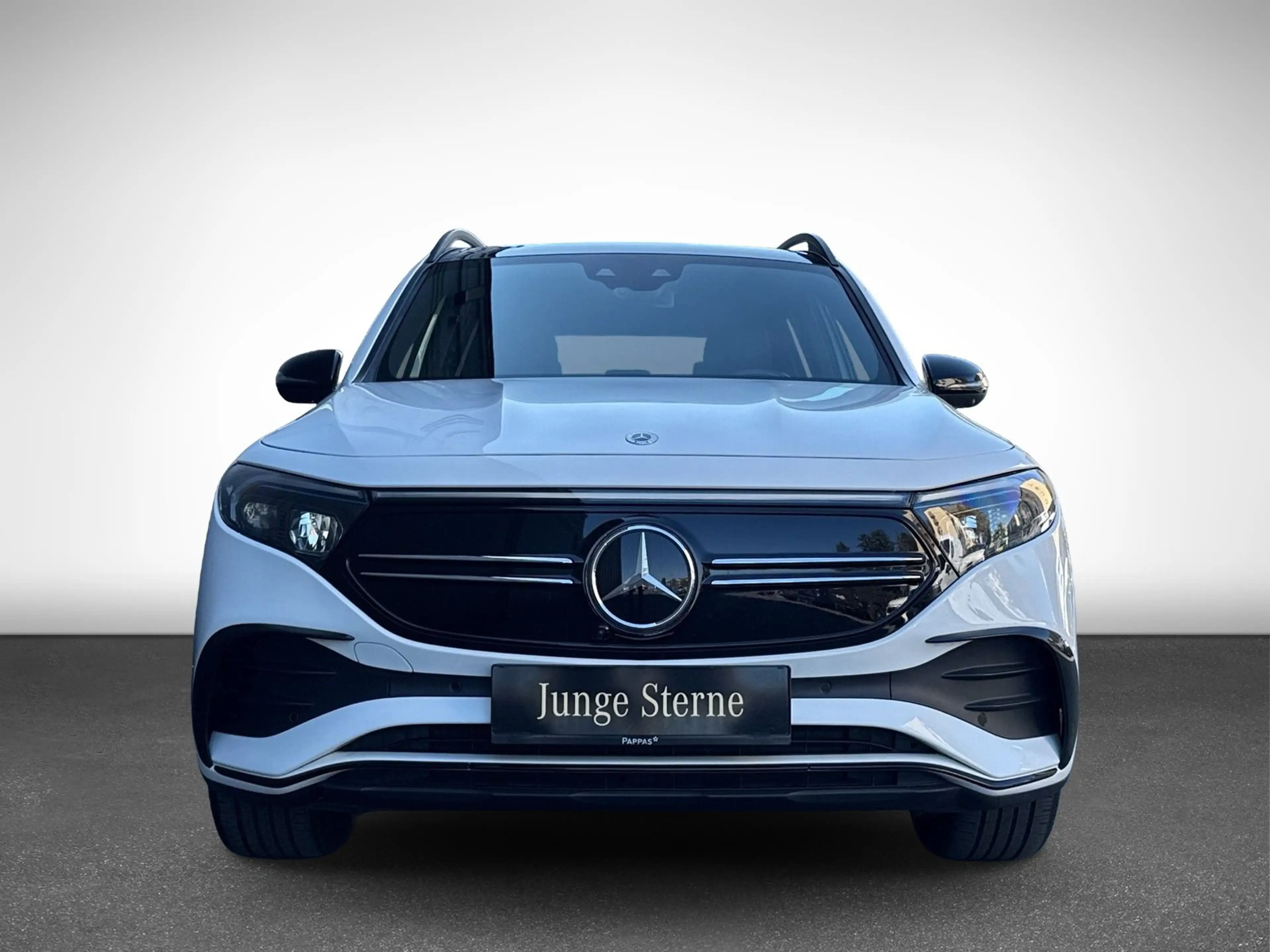 Mercedes-Benz EQB 300 4MATIC SHZ EASY-PACK — photo 4