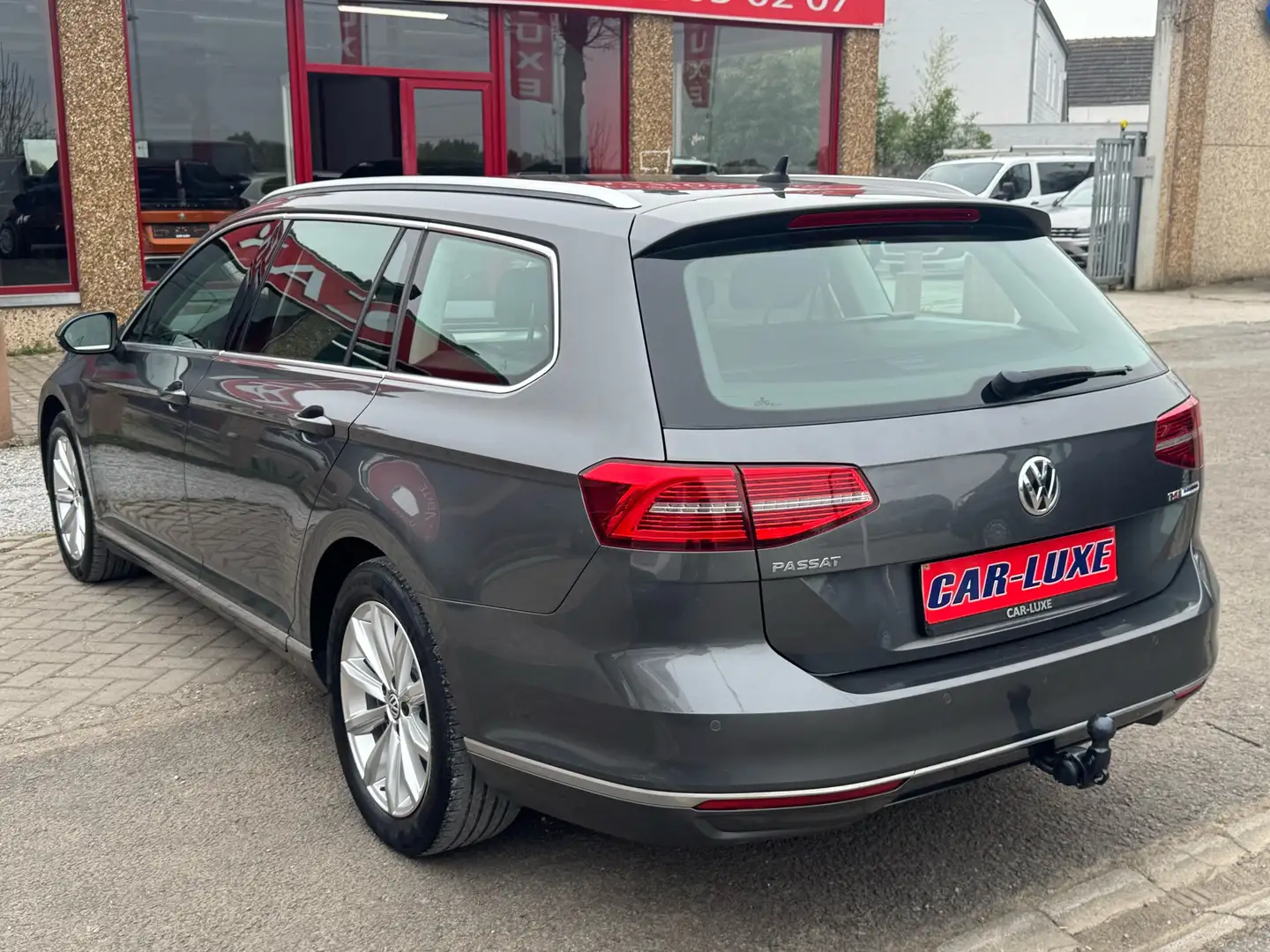 Volkswagen Passat Variant SW 1.4 TSI 15OCV HIGHLINE DSG7 MATRIX CUIR GPS Gris - 2