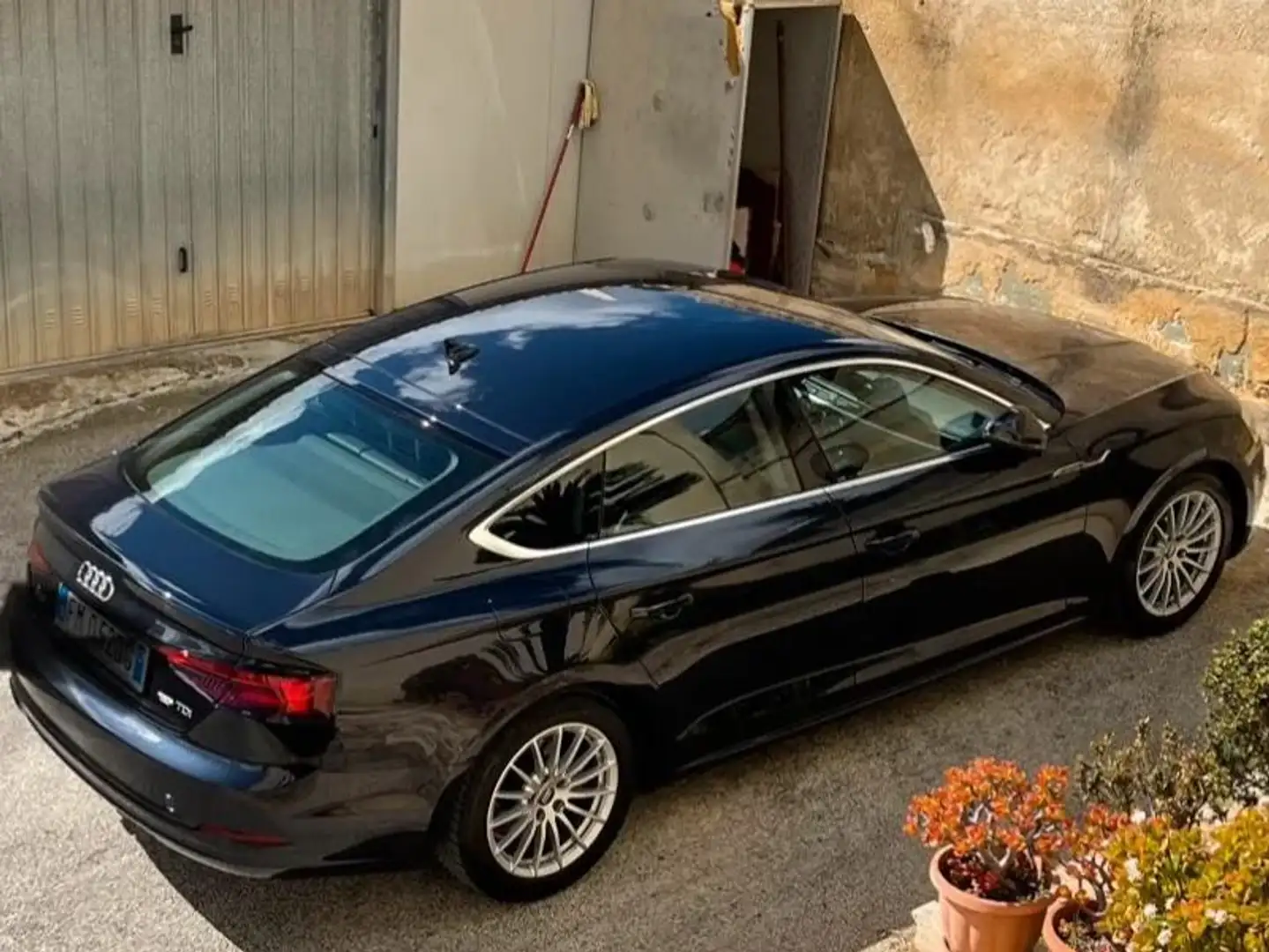 Audi A5 A5 Sportback 40 2.0 tdi Design 190cv s-tronic Blu/Azzurro - 2