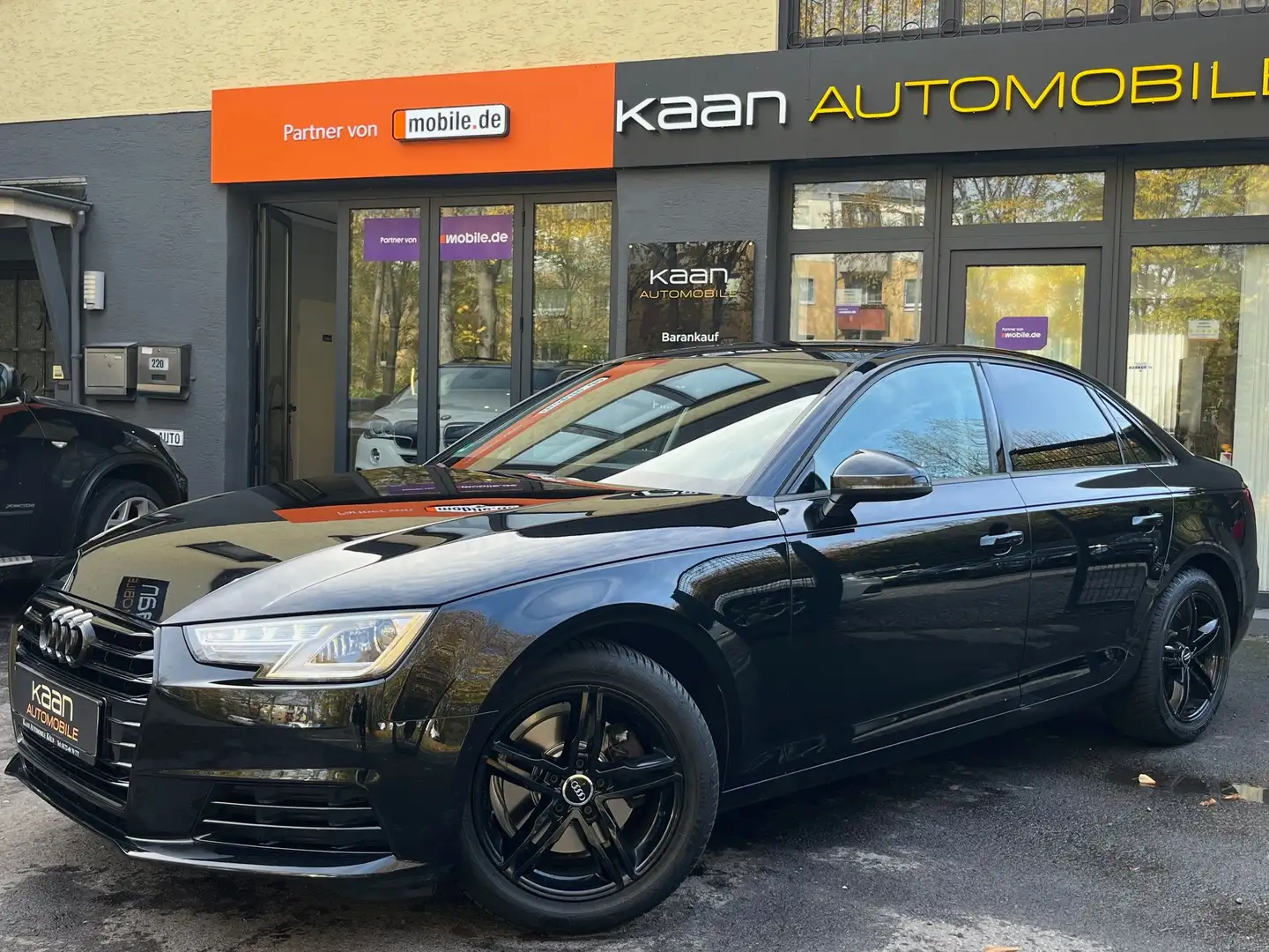 Audi A4 2.0 TFSI Basis Ultra/S-HEFT/XENON/NAVI/SHZ/TEMPO Schwarz - 2