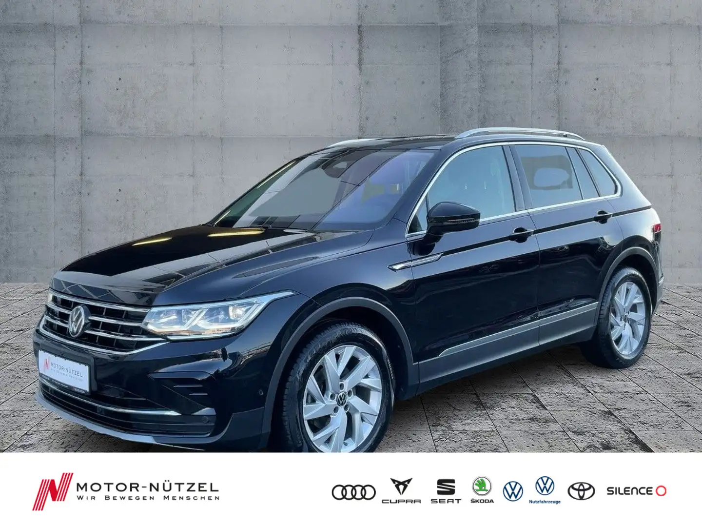 Volkswagen Tiguan 1.5 TSI DSG ELEGANCE MATRIX+NAVI+PANO+ACC Schwarz - 1