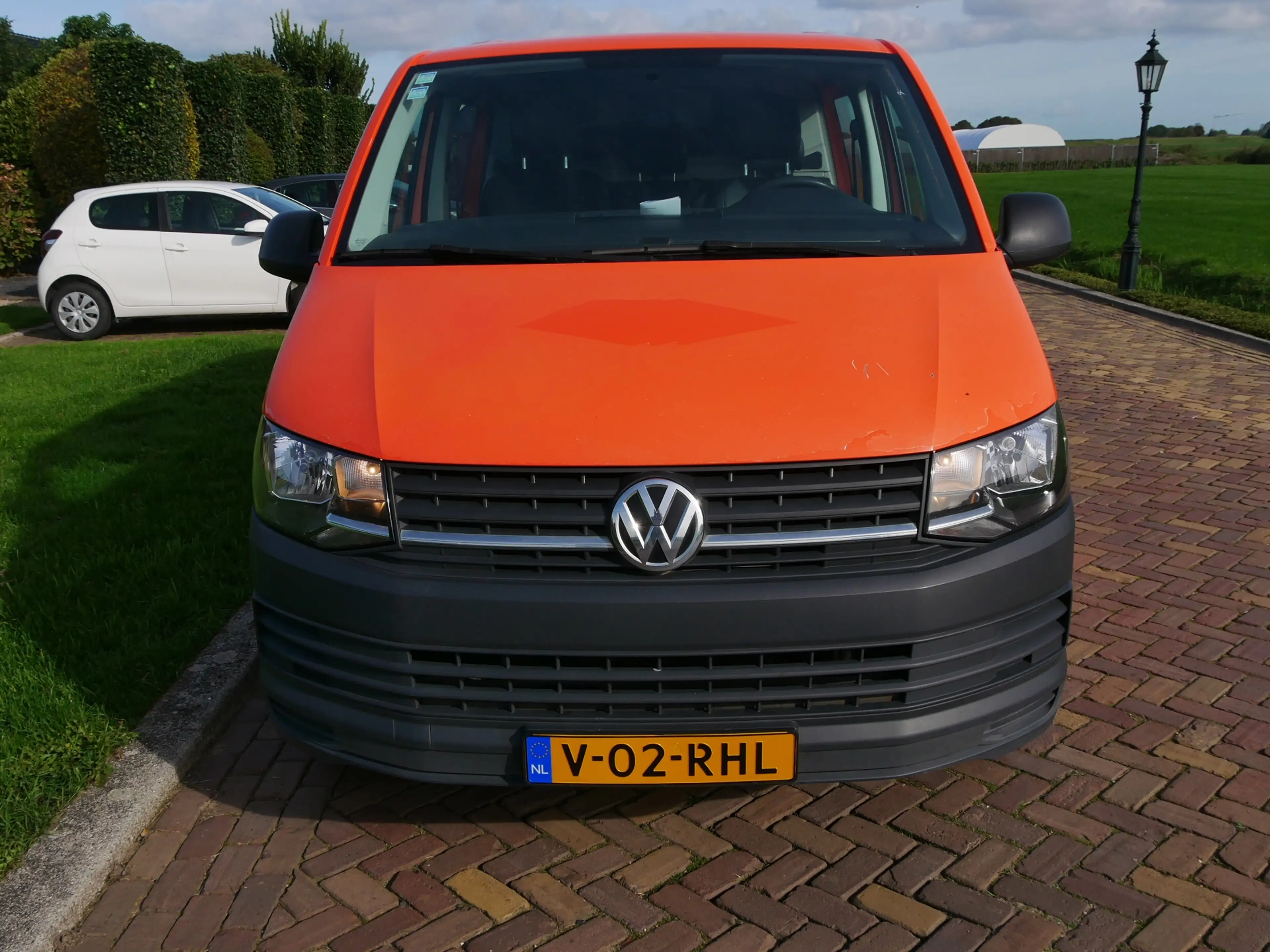 Volkswagen Transporter 2.0 TDI L2H1 DUBB CAB Plus | AC | 10999 EX BTW — photo 2