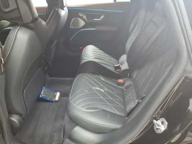 Mercedes-Benz EQS view 13