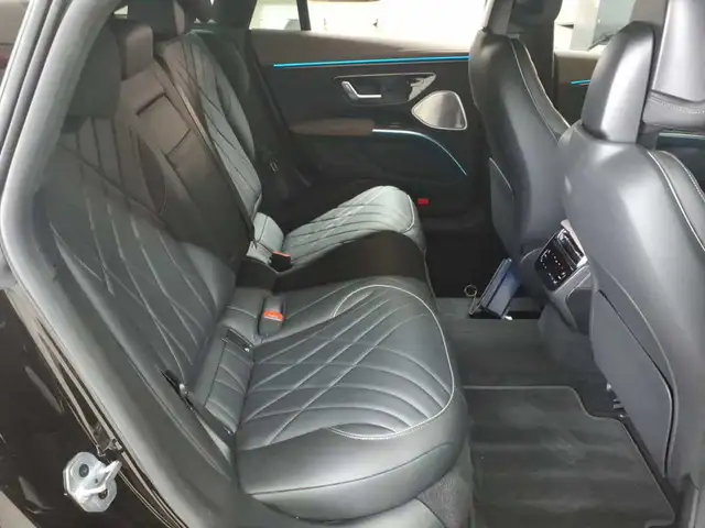 Mercedes-Benz EQS view 14