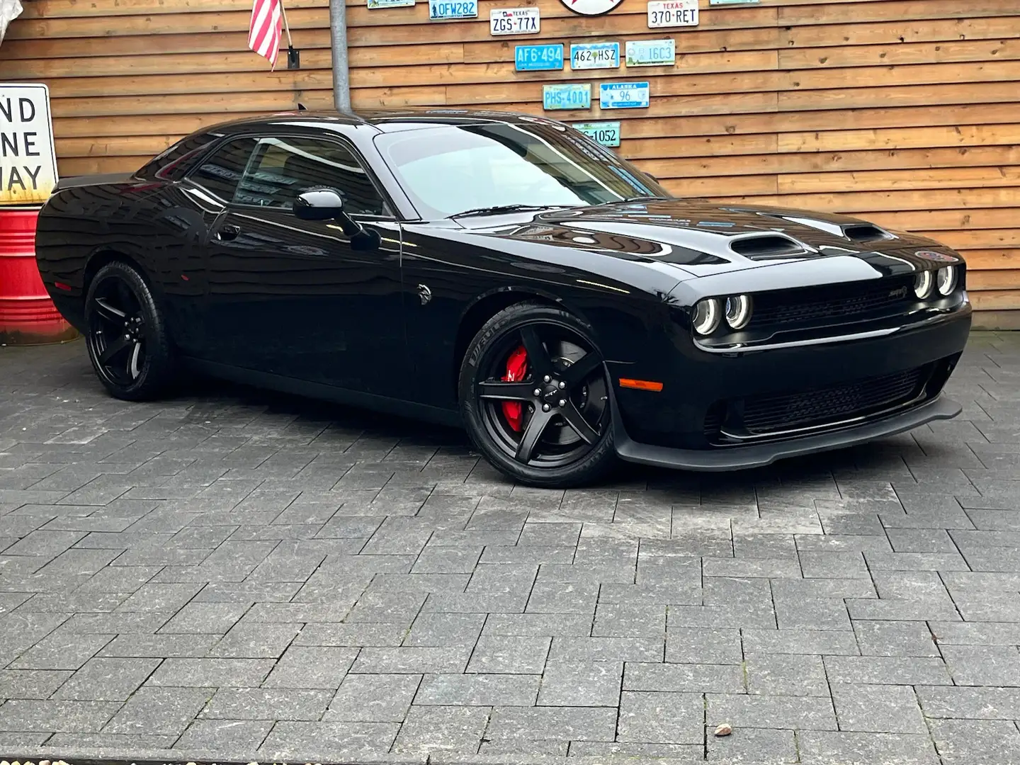 Dodge Challenger 6,2L SRT Hellcat REDEYE 808PS Brembo Negro - 2