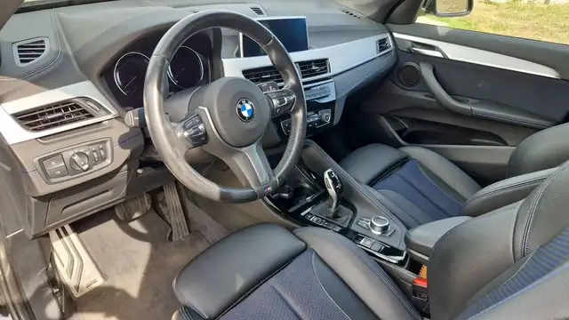 BMW X1 view 8