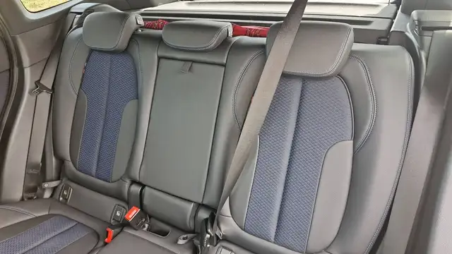 BMW X1 view 9