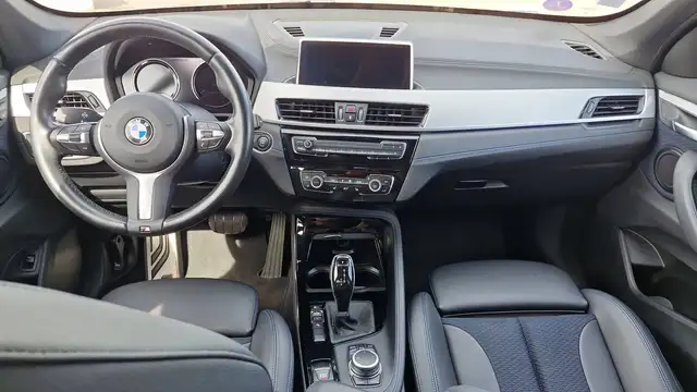 BMW X1 view 11