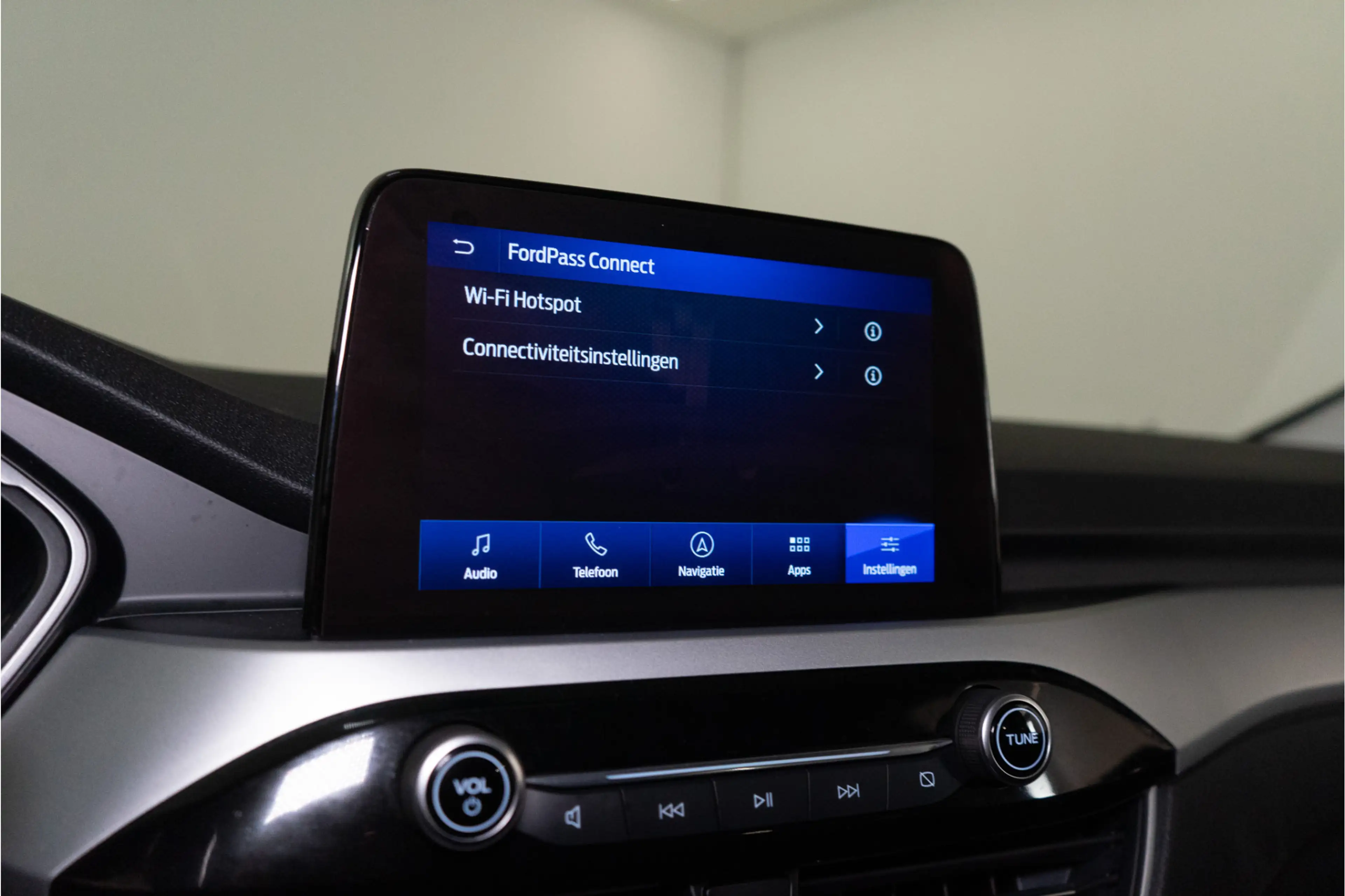 Ford Kuga 2.5 PHEV Titanium 225PK | LED | Trekhaak | Keyless — photo 35