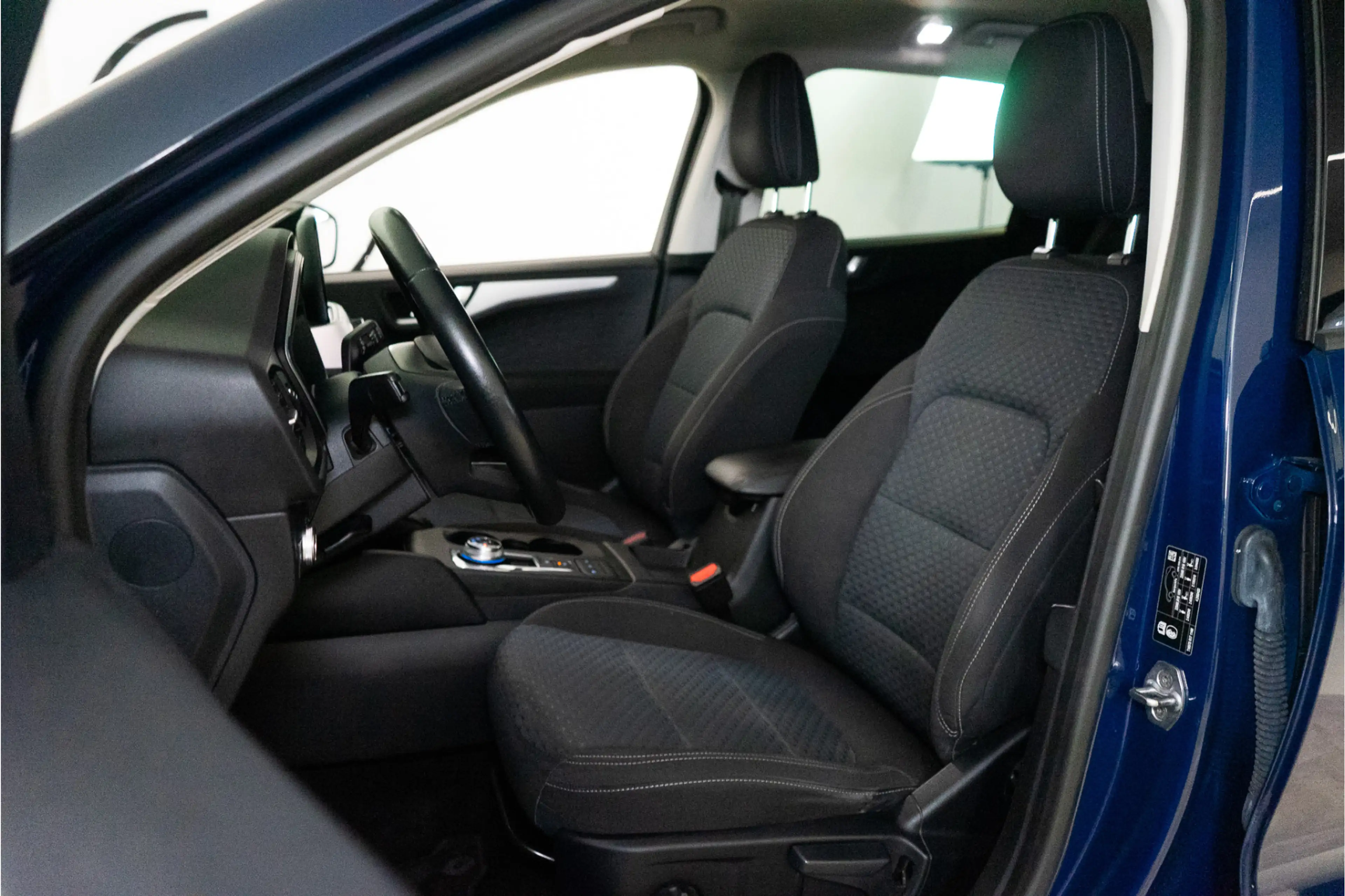 Ford Kuga 2.5 PHEV Titanium 225PK | LED | Trekhaak | Keyless — photo 16