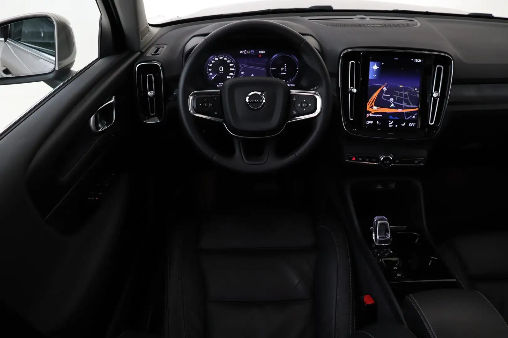 Volvo XC40 T5 RECHARGE ULTIMATE BRIGHT -PANO.DAK|360°CAM|HARM - 2