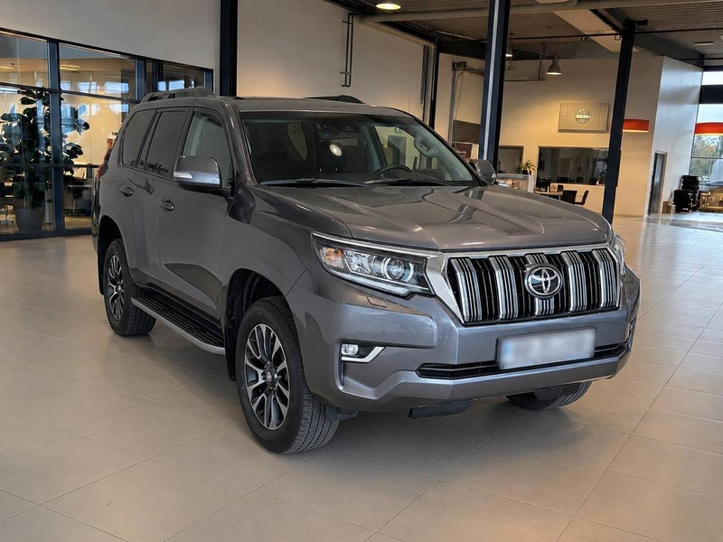 Toyota Land Cruiser Comfort — photo 2