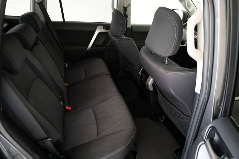 Toyota Land Cruiser Comfort — photo 8