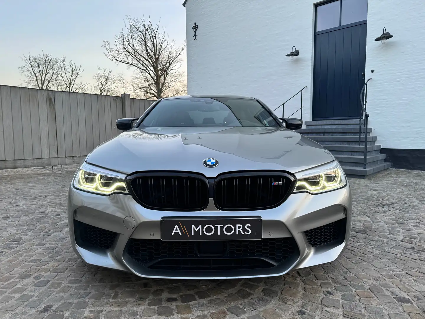 BMW M5 Competition - 4.4AS V8 - Carbon Gris - 2
