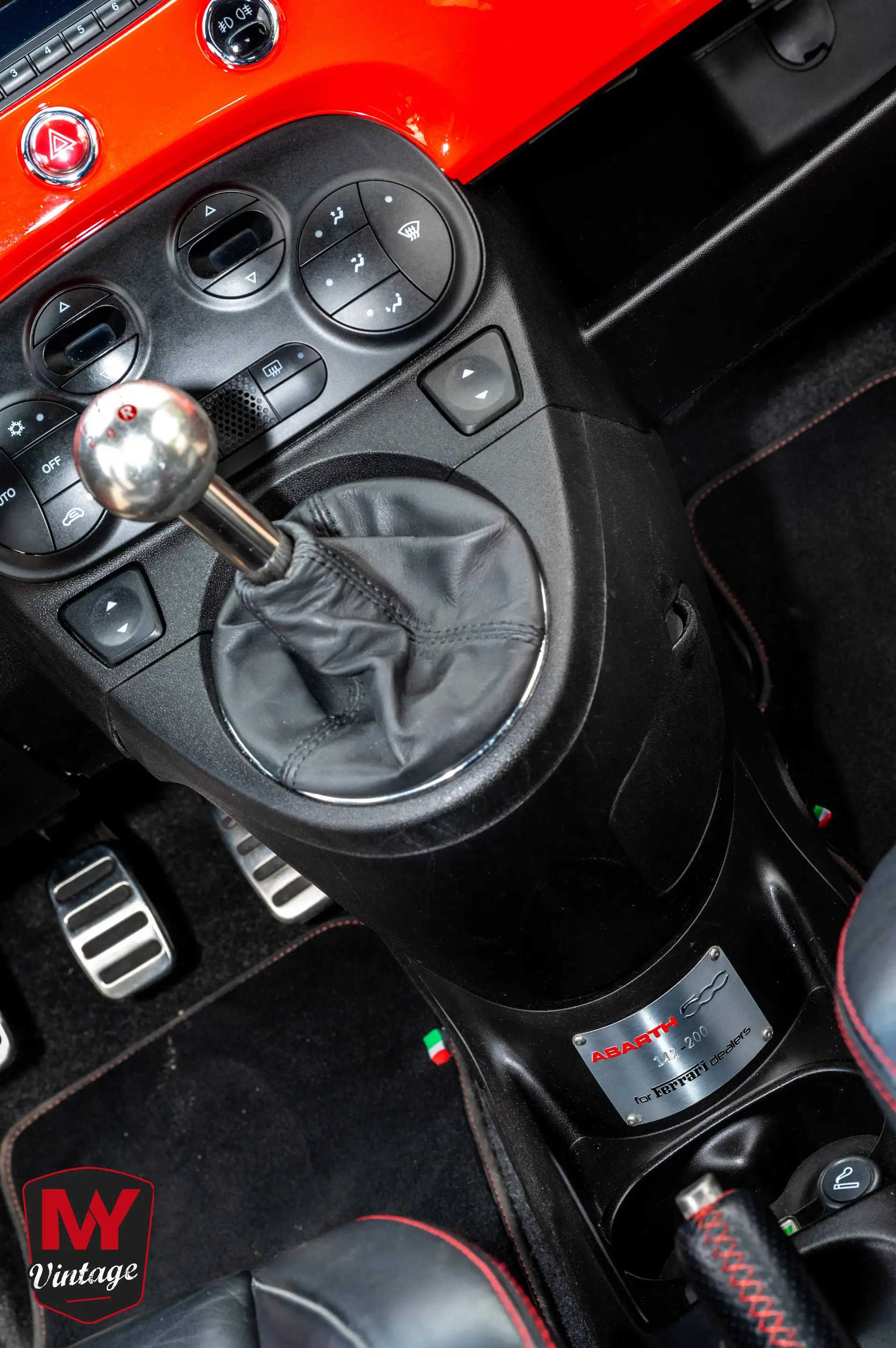 Abarth 500 Ferrari Dealers Editions — photo 11