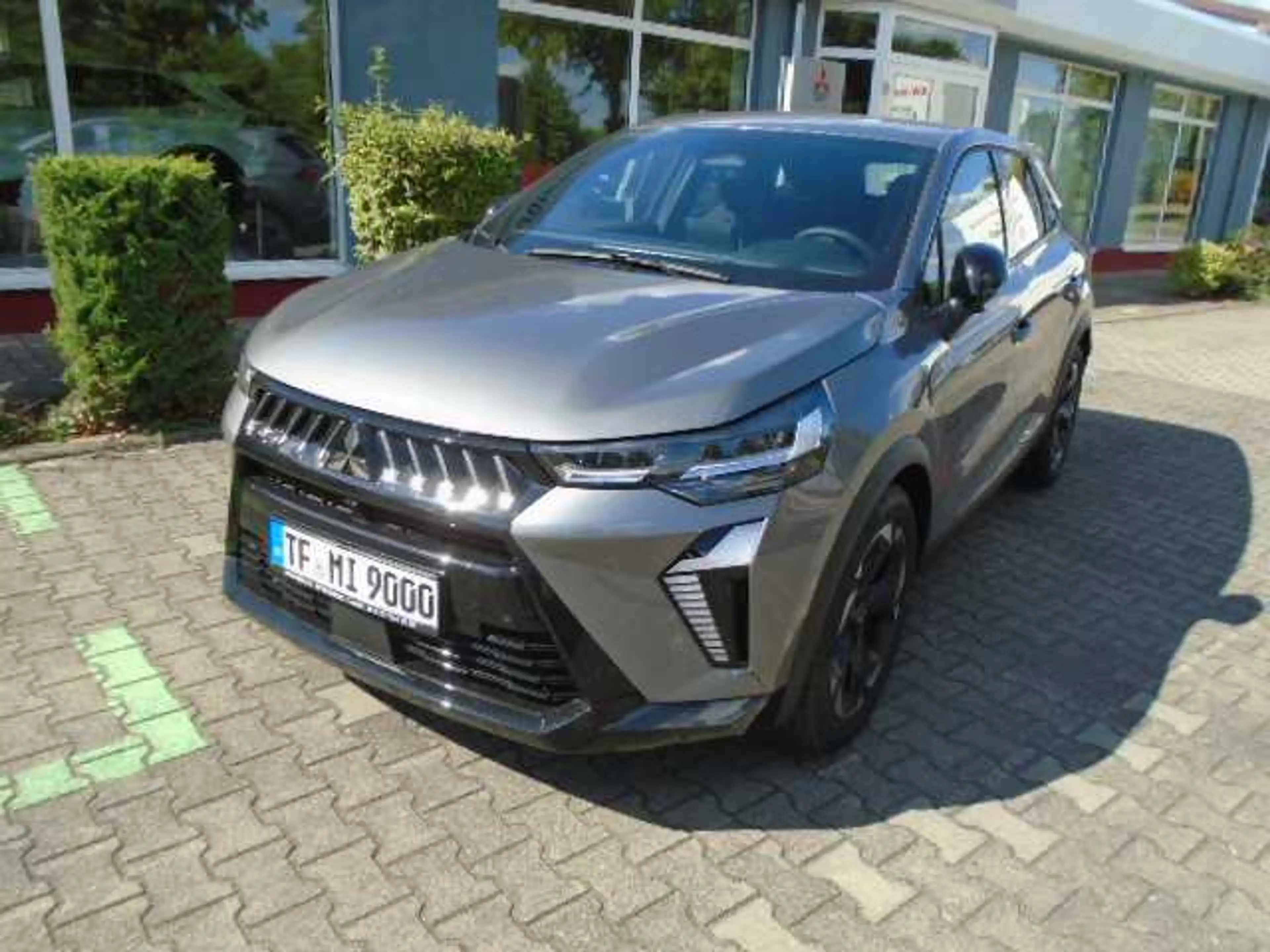 Mitsubishi Grandis Diamant PLUS 1.3 T-Benziner 7-DCT