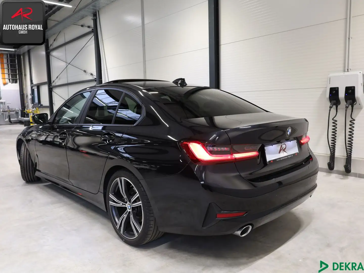 BMW 320 320 d M SPORT 19Z LIVECOCKPIT,360GRAD,SPURHALTE Negru - 2