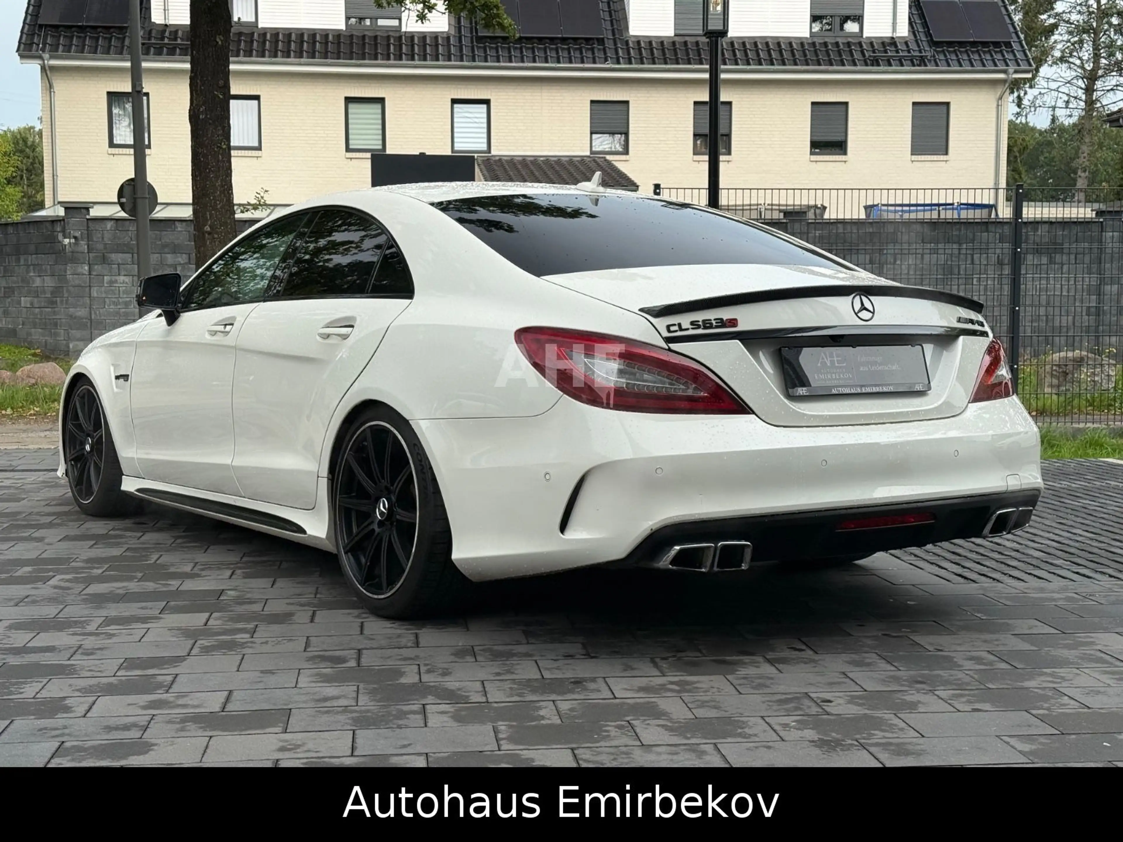 Mercedes-Benz CLS 63 AMG 4Matic 360°/H&K/Designo/Drivers-Pack! — photo 5