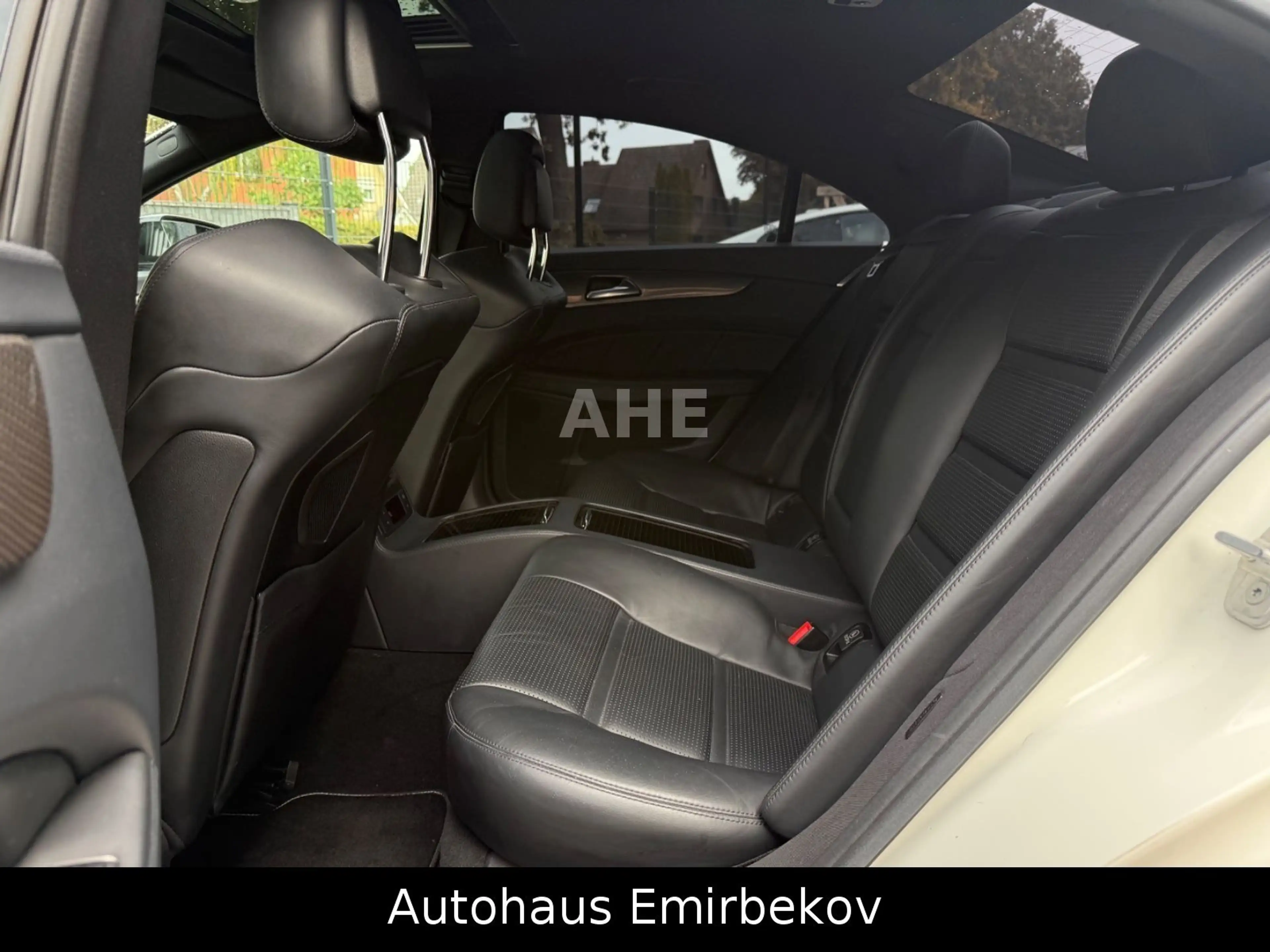 Mercedes-Benz CLS 63 AMG 4Matic 360°/H&K/Designo/Drivers-Pack! — photo 12