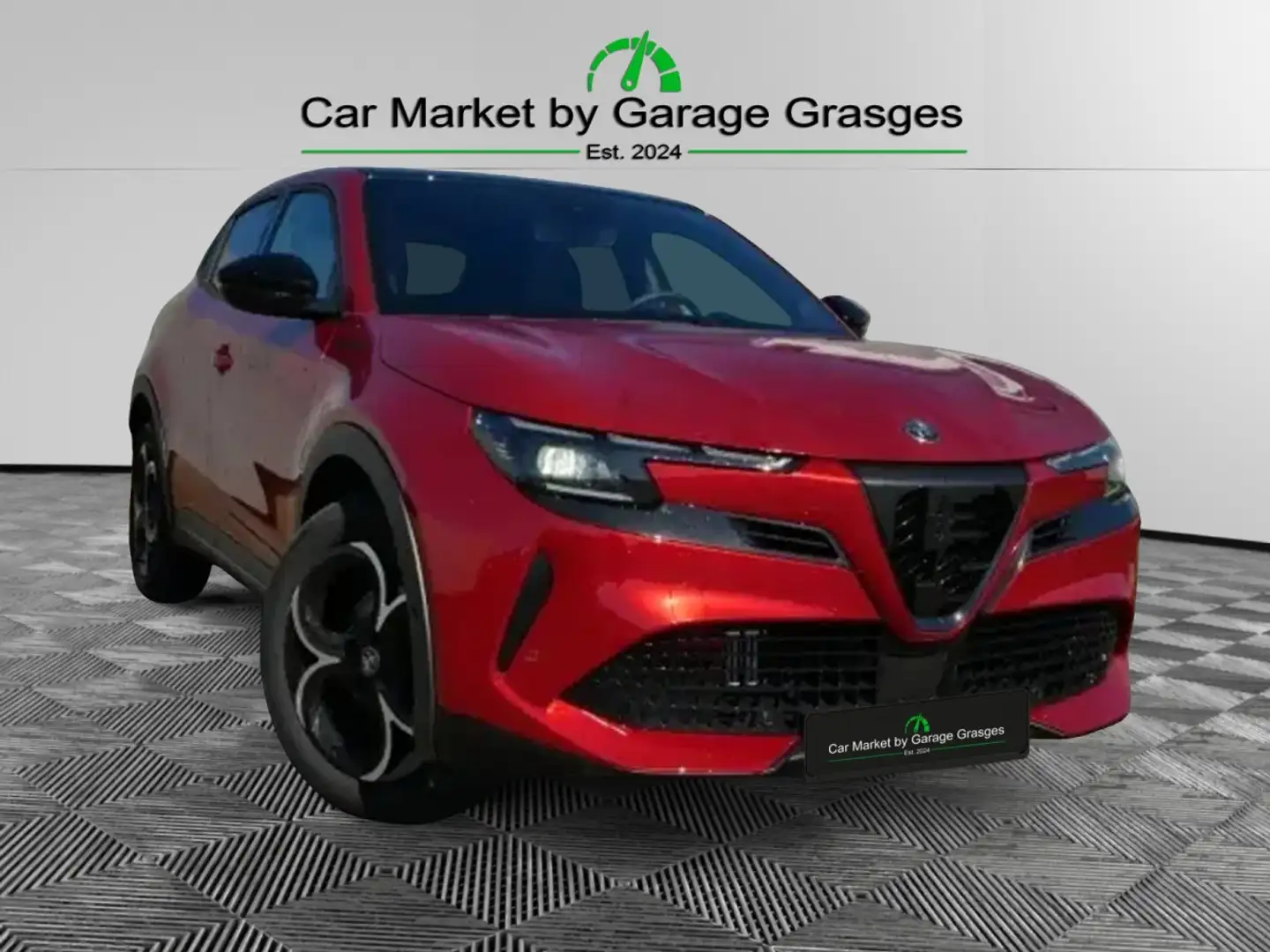 Alfa Romeo Junior Ibrida Speciale 1.2 VGT Rouge - 1