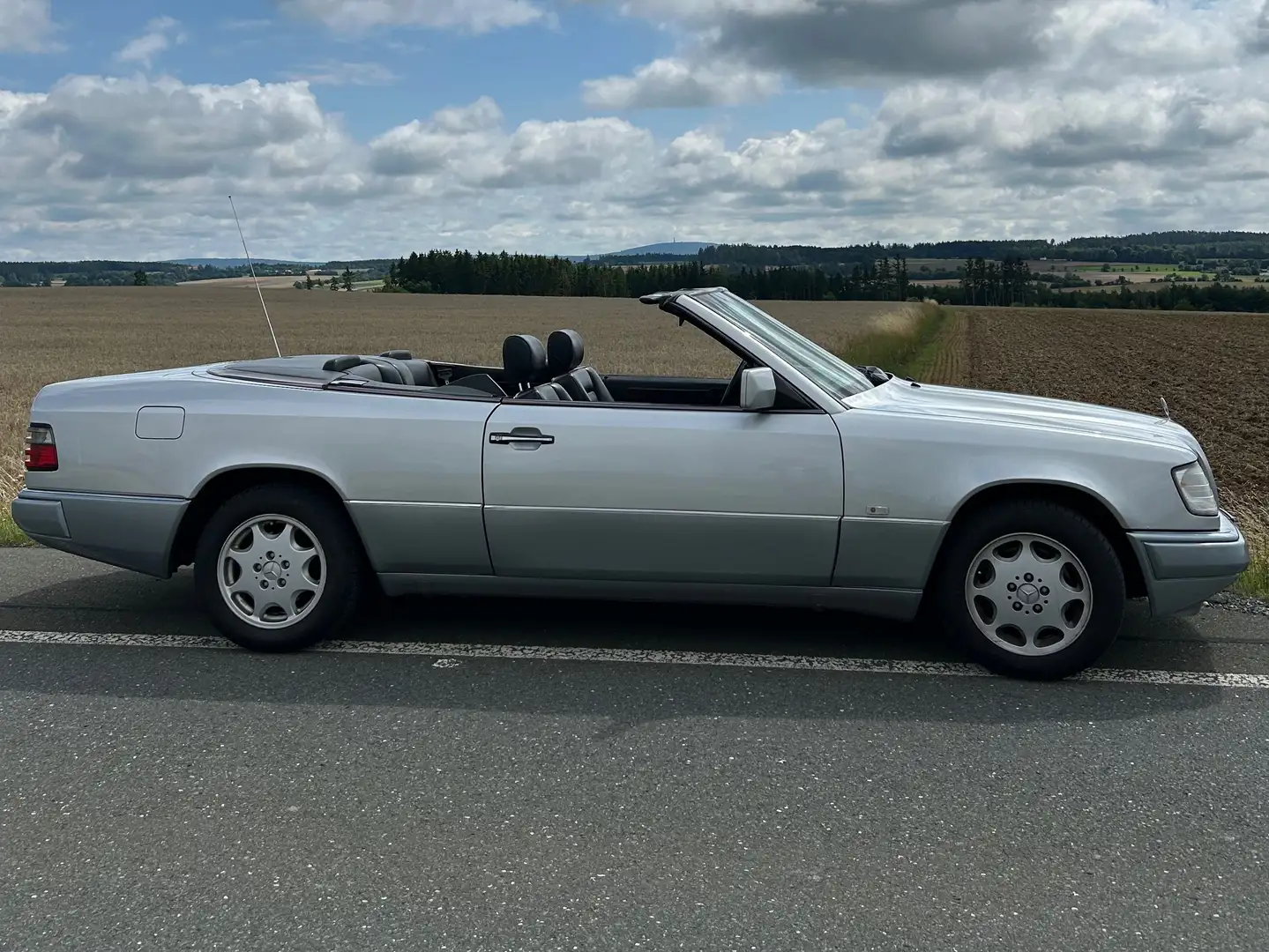 Mercedes-Benz CE 300 300 CE-24 Silber - 2