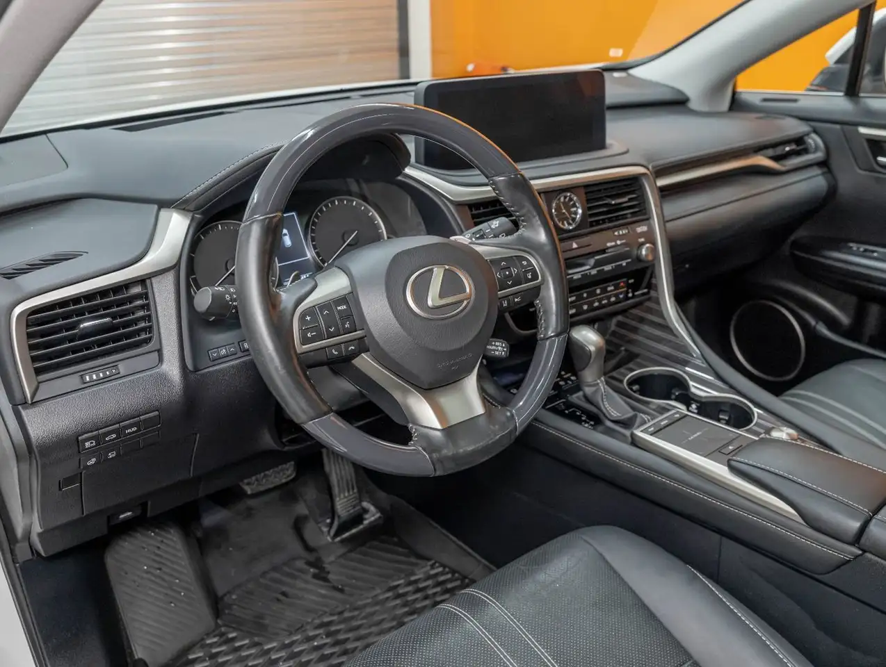 Lexus RX снимка Lexus RX