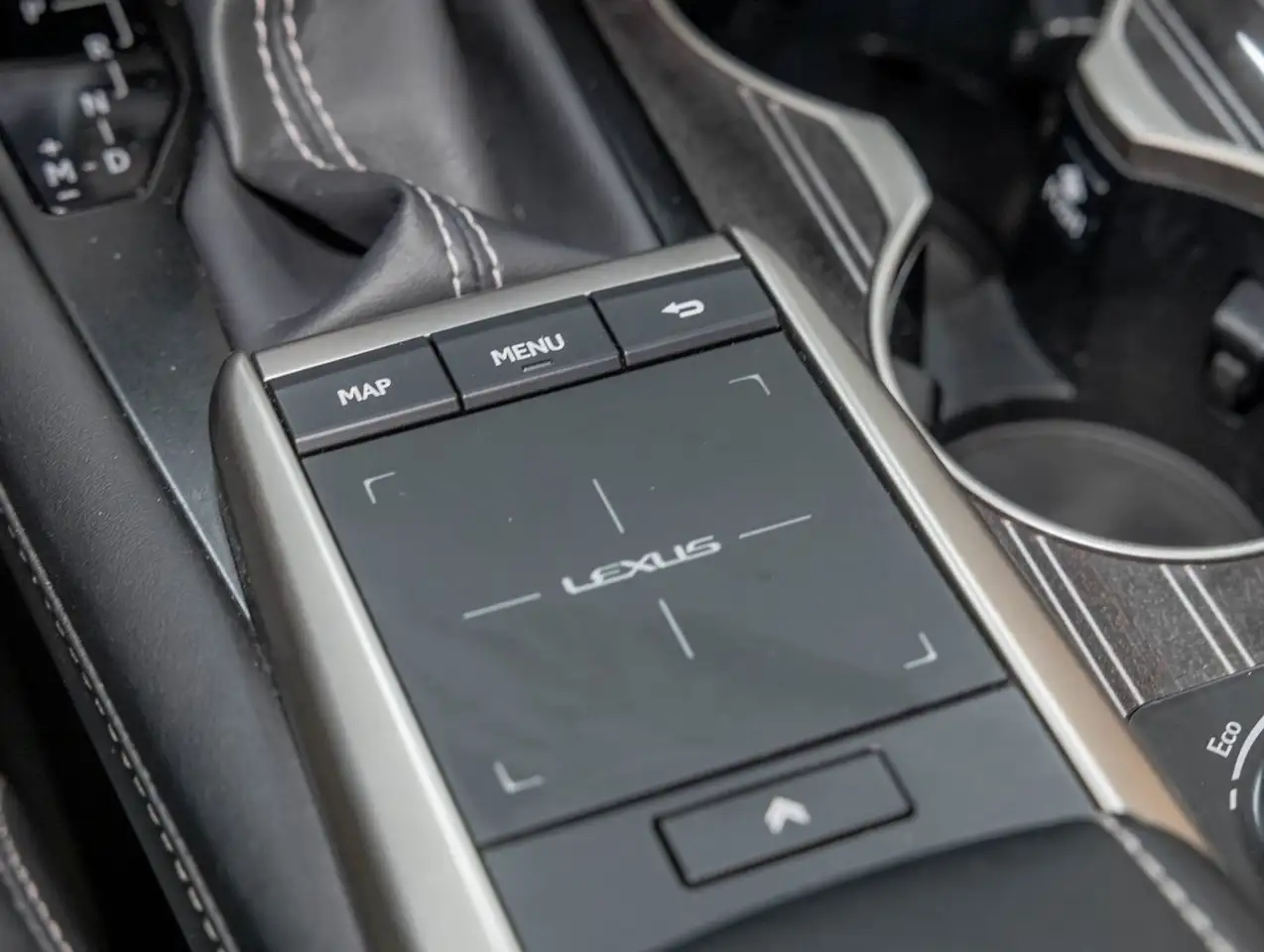 Lexus RX снимка Lexus RX
