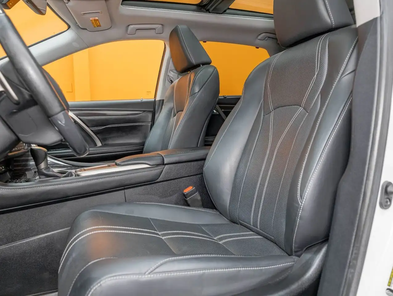 Lexus RX снимка Lexus RX