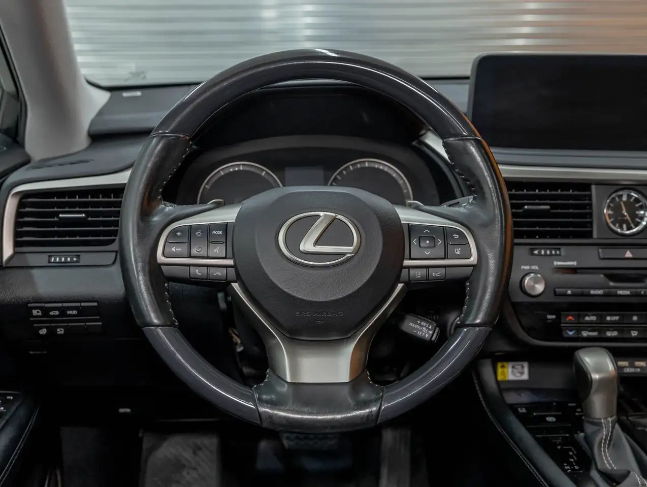 Lexus RX снимка Lexus RX