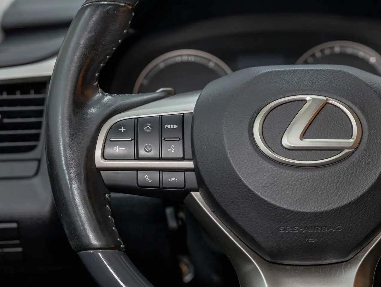 Lexus RX снимка Lexus RX