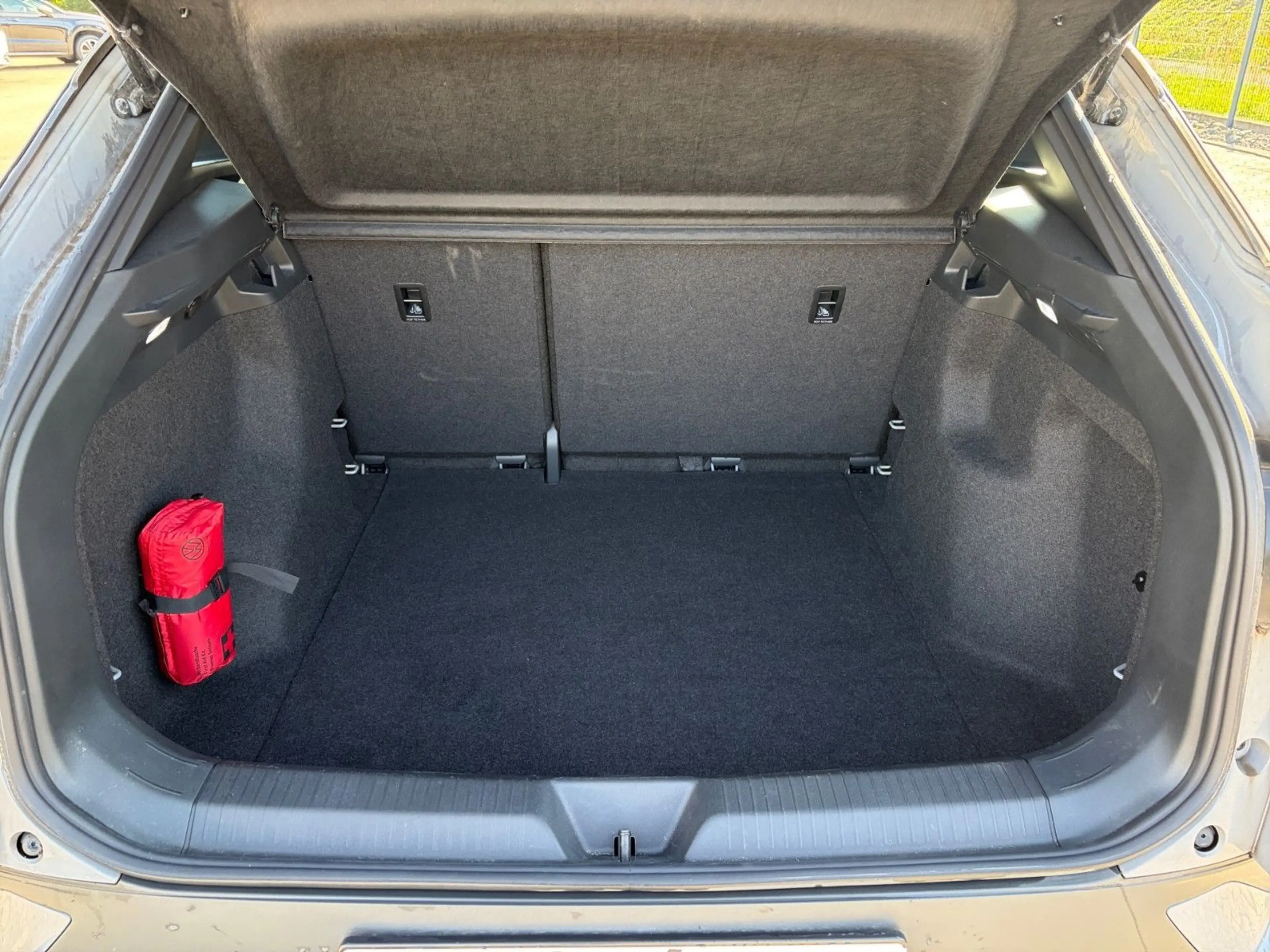 Volkswagen ID.4 Pro  150 kW 77kW/h+NAVI+ACC+SHZ — photo 9