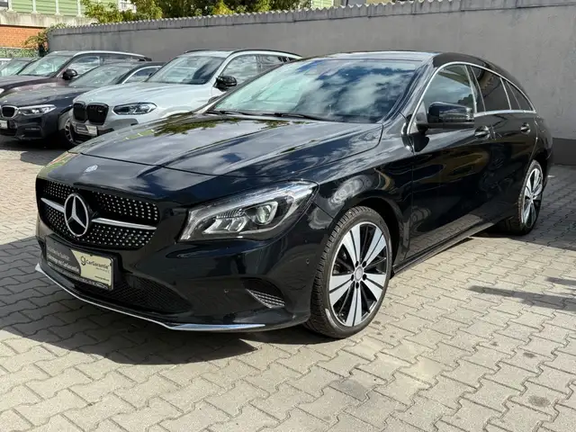 Mercedes-Benz Sonstige