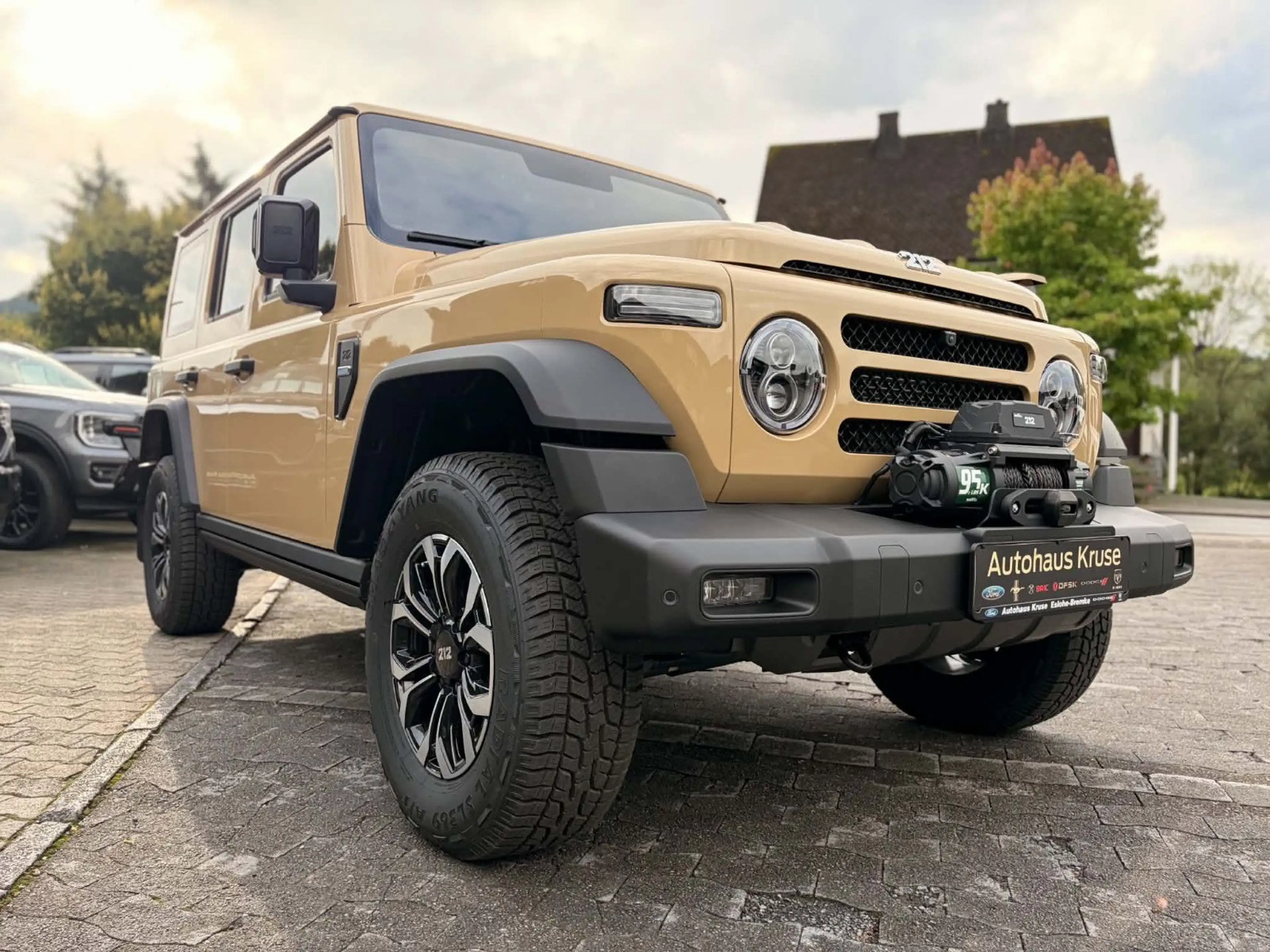 BAW 212 Offroader LED Seilwinde Leder 2.0 Automatik