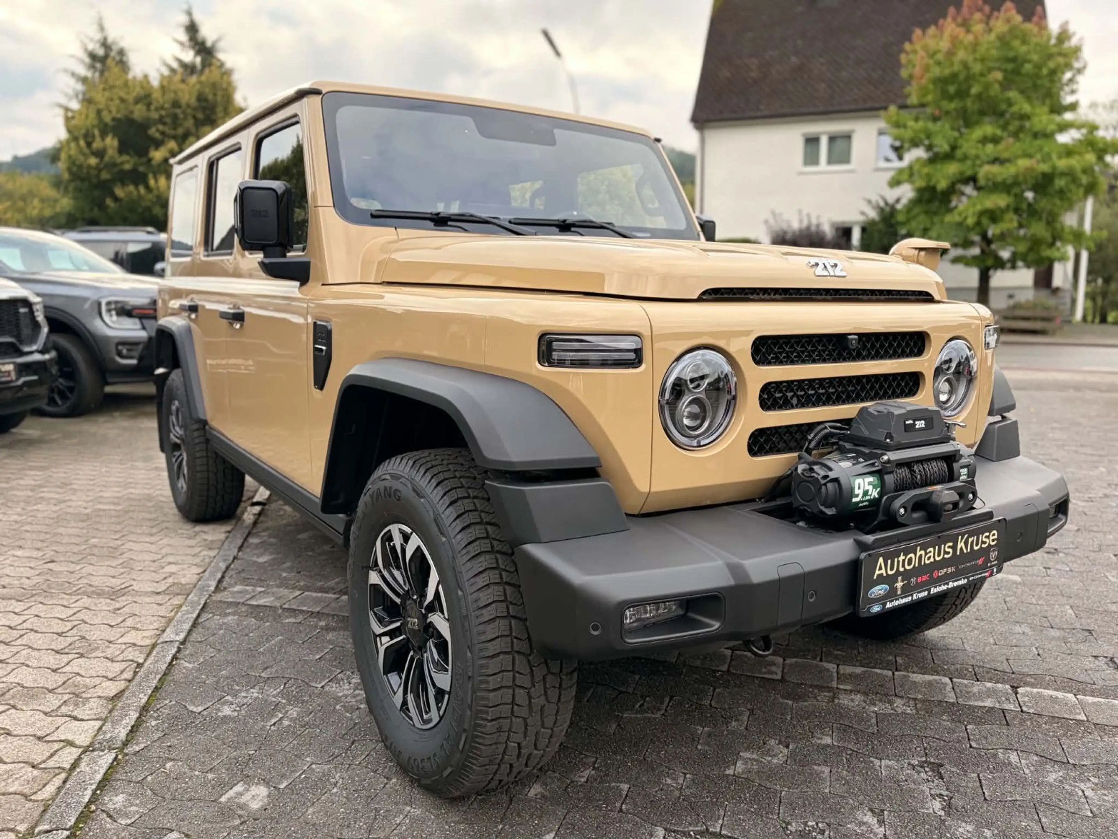 BAW 212 Offroader LED Seilwinde Leder 2.0 Automatik — photo 2